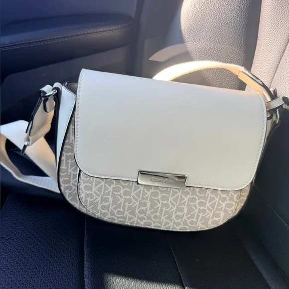 Calvin Klein Monogram Flap Crossbody NWT - Picture 6 of 7